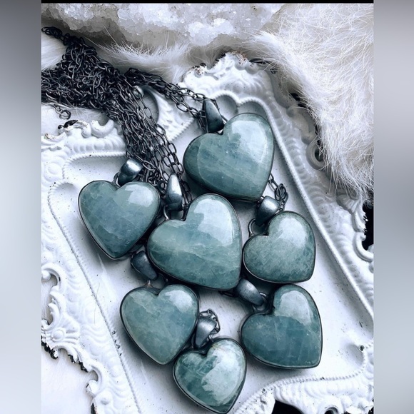 NWOT Aquamarine heart necklace - Picture 4 of 4